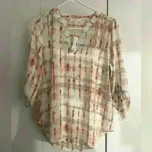 Maurice’s 3/4 sleeve blouse